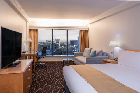 Crowne Plaza Sydney Airport, An IHG Hotel - Accommodation Main Beach 3