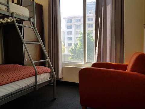 790 On George Backpackers - Accommodation Main Beach 7