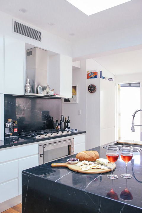 Private Room - Luxury Mosman Home - Accommodation Main Beach 7