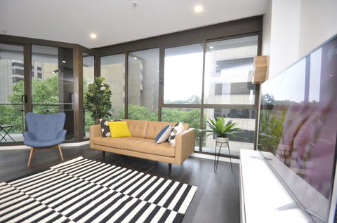 Orange Stay Sydney CBD - Accommodation Main Beach 4