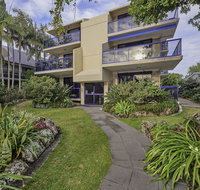 Cape Apartments - Accommodation Main Beach