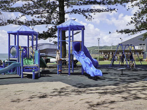 Cape Apartments - Accommodation Main Beach 11