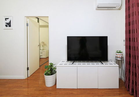 Sydney Apartment Close To Airport & CBD - Accommodation Main Beach 9