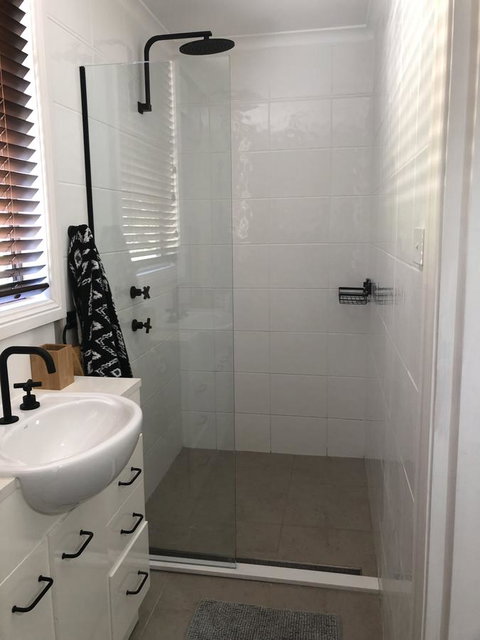 Chanticleer Gardens Barn Cottage With A Pool - Accommodation Main Beach 24