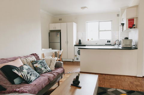 Lotus Stay Manly - Apartment 29B - Accommodation Main Beach 3