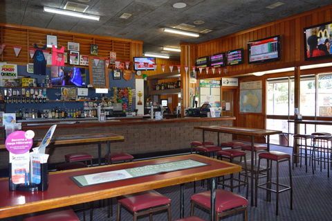 Brolga Hotel Motel - Coleambally - Accommodation Main Beach 11