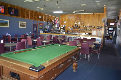 Brolga Hotel Motel - Coleambally - Accommodation Main Beach 17
