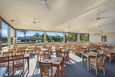 Black Dolphin Resort Motel & Apartments - Accommodation Main Beach 33
