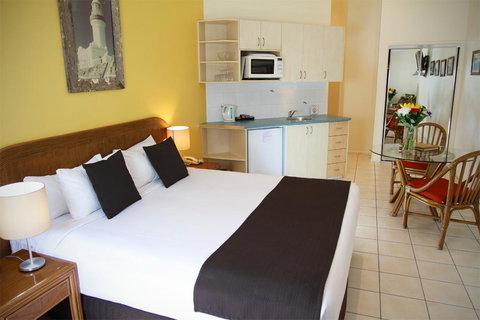 The Byron Beachcomber - Accommodation Main Beach 18