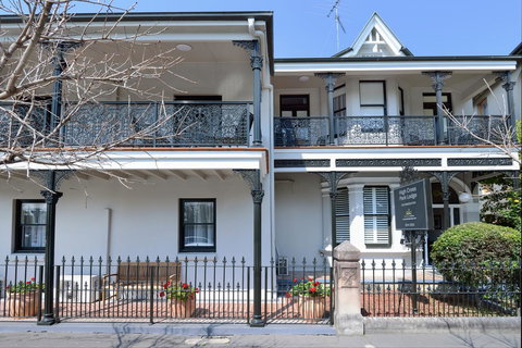 High Cross Randwick By Sydney Lodges - Accommodation Main Beach 13