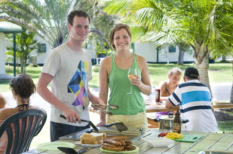Glen Villa Resort - Accommodation Main Beach 14
