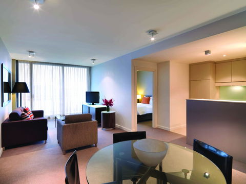 Adina Apartment Hotel Sydney, Darling Harbour - Accommodation Main Beach 30