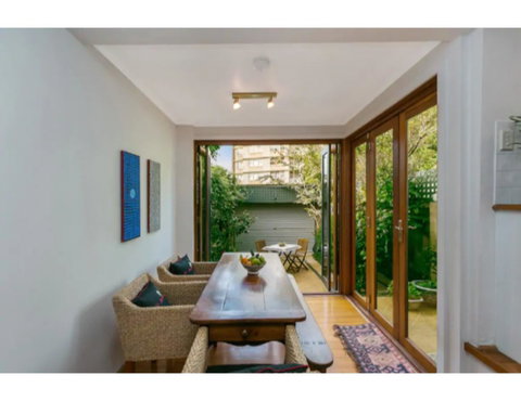 North Sydney Historic Whalers Cottage - Accommodation Main Beach 4