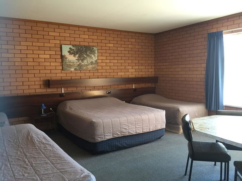 Deniliquin Motel - Accommodation Main Beach 14