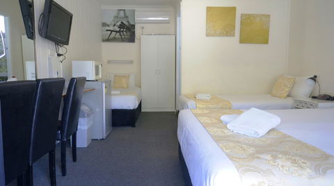 Highway Motor Inn Taree - Accommodation Main Beach 2