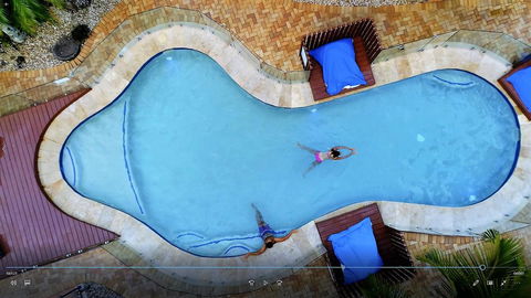 Outrigger Bay - Accommodation Main Beach 3