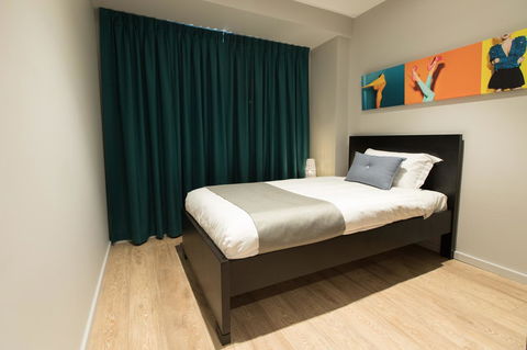 Studio 8 Residences - Adults Only - Accommodation Main Beach 3