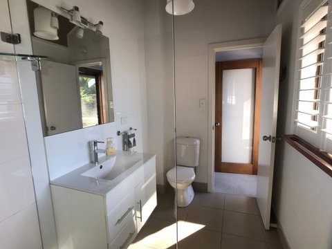 Treetops Everglades Villa - Accommodation Main Beach 22