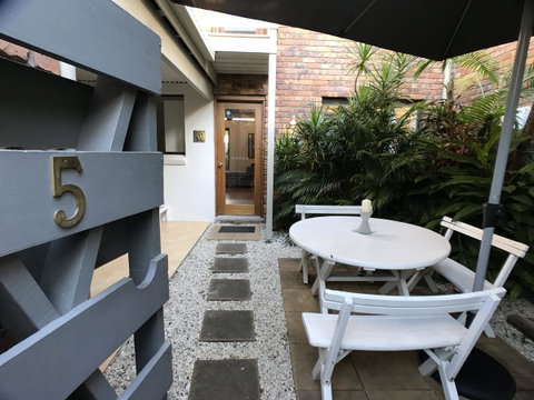 Treetops Everglades Villa - Accommodation Main Beach 15