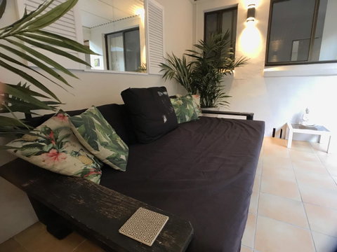 Treetops Everglades Villa - Accommodation Main Beach 16