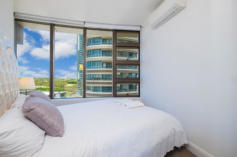 Australian Tower Stay - Accommodation Main Beach 2