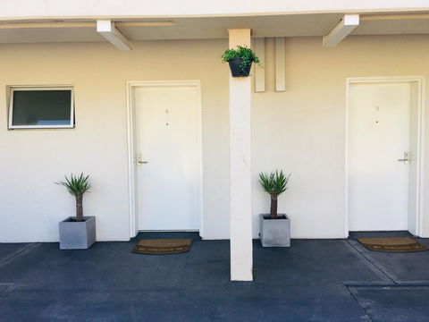 Carlton Suites - Accommodation Main Beach 27