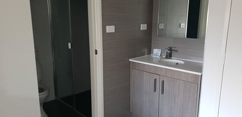 Carlton Suites - Accommodation Main Beach 7