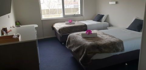 Carlton Suites - Accommodation Main Beach 6