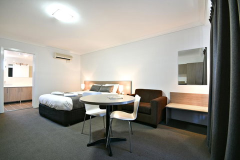 The Aberdeen Motel - Accommodation Main Beach 2
