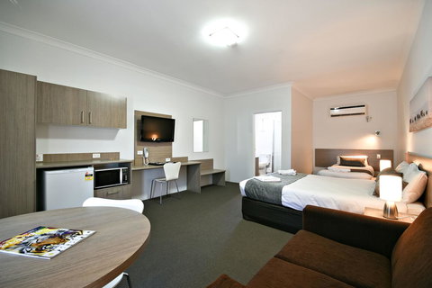 The Aberdeen Motel - Accommodation Main Beach 5