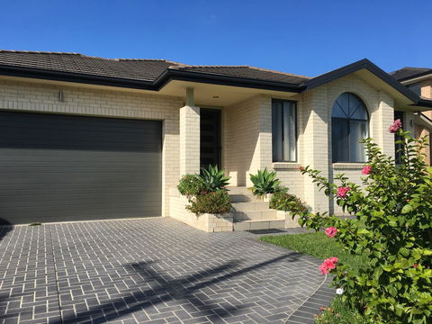 Sydney Amazing Holiday Home Bridal BnB - Accommodation Main Beach 25