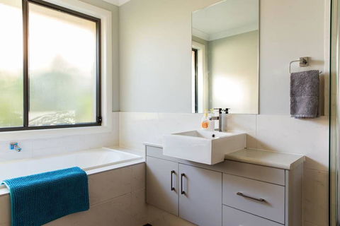 Sydney Amazing Holiday Home Bridal BnB - Accommodation Main Beach 9