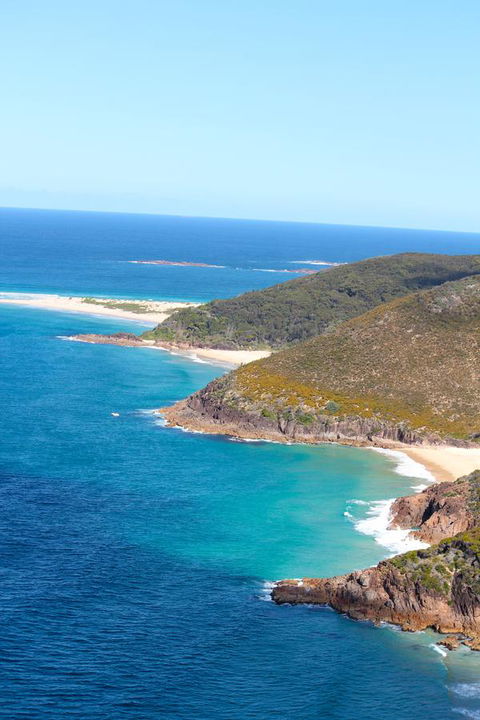 Marty's @ Little Beach - Accommodation Main Beach 9