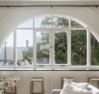 Flourish ON Bull - Accommodation Main Beach