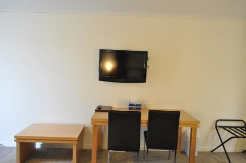 Albury Burvale Motor Inn - Accommodation Main Beach 3