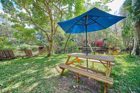 Arts Factory By Nomads - Accommodation Main Beach 6