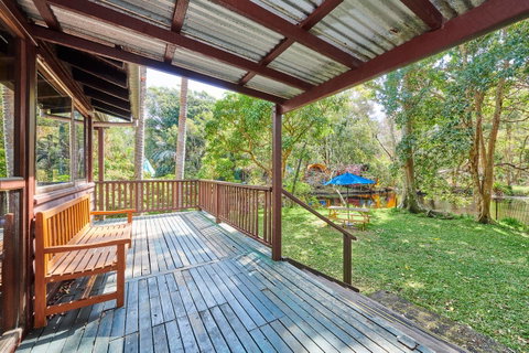Arts Factory By Nomads - Accommodation Main Beach 7