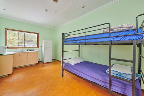 Arts Factory By Nomads - Accommodation Main Beach 32