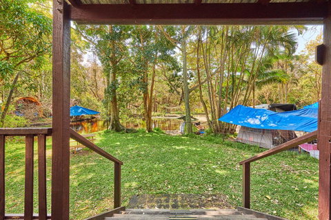 Arts Factory By Nomads - Accommodation Main Beach 9