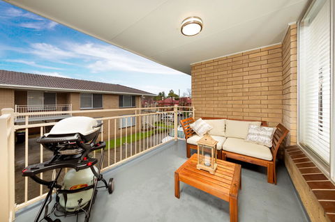 Sleeping In Style - Central & Sophisticated - Accommodation Main Beach 1