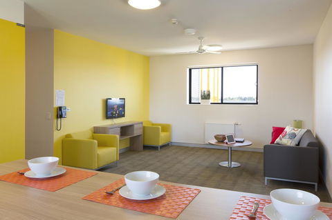 Western Sydney University Village - Penrith - Accommodation Main Beach 3
