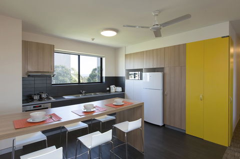 Western Sydney University Village - Penrith - Accommodation Main Beach 4
