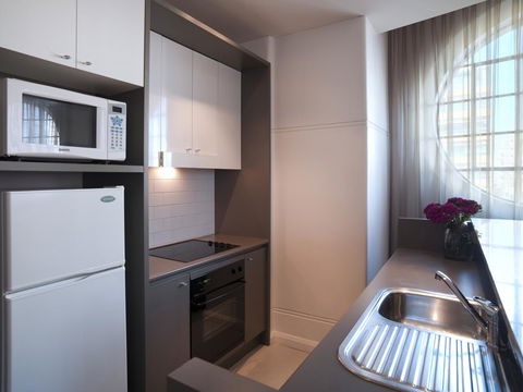 Adina Apartment Hotel Sydney Central - Accommodation Main Beach 31