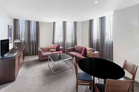 Adina Apartment Hotel Sydney Central - Accommodation Main Beach 4