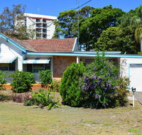 11 Peel Street - Accommodation Main Beach