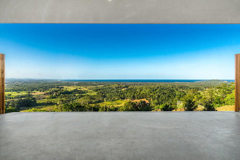 Sundays At Byron - Accommodation Main Beach 25