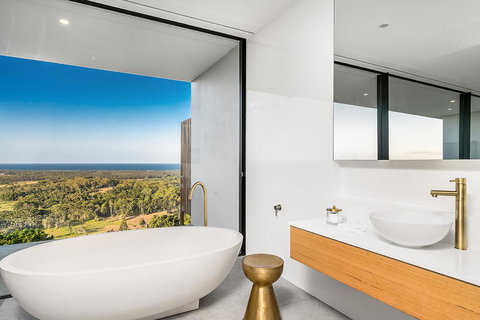 Sundays At Byron - Accommodation Main Beach 37