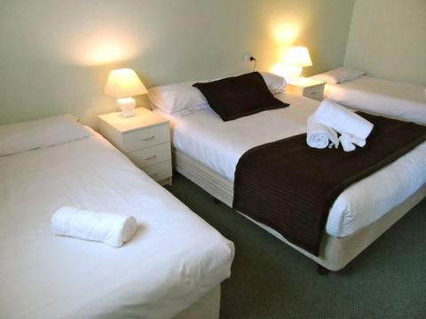Panorama Bathurst - Accommodation Main Beach 38