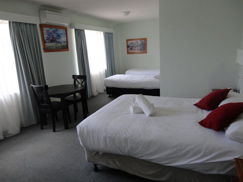 Panorama Bathurst - Accommodation Main Beach 41