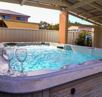Interlude at Belmont - Accommodation Main Beach